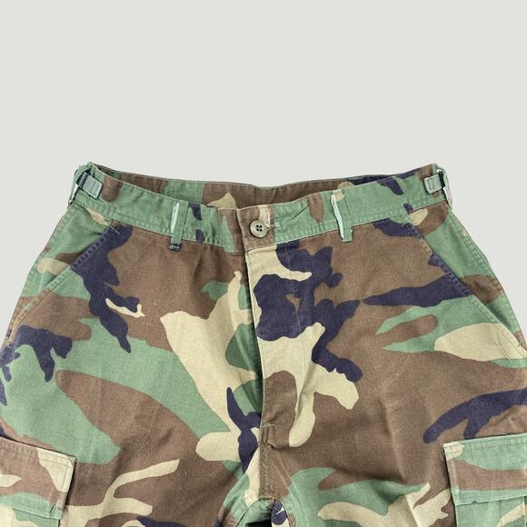 US Military Woodland Camo BDU Combat Cargo Pants Medium Short - Picture 4 of 8